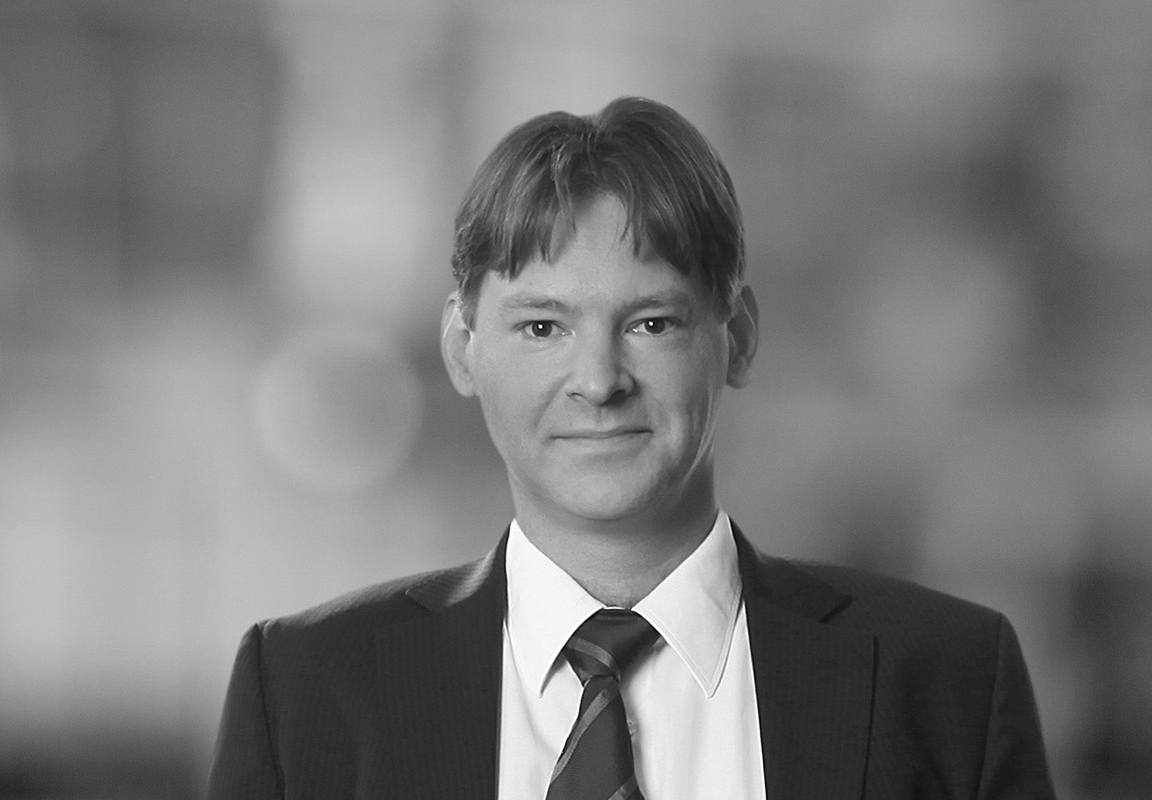 Dr. Andreas van den Eikel